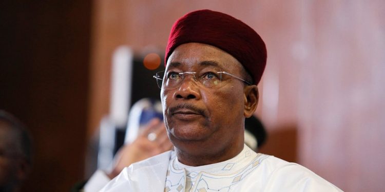 Niger : Coup d'État du 26 juillet / L’ancien président Mahamadou Issoufou accusé d'en être le cerveau 1 Niger : Coup d’État du 26 juillet / L’ancien président Mahamadou Issoufou accusé d’en être le cerveau