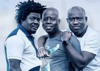 Musique : Les Garagistes célèbrent 33 ans de carrière dans une ambiance festive 14 Musique : Les Garagistes célèbrent 33 ans de carrière dans une ambiance festive