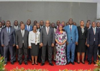 Côte d'Ivoire/ e-Justice.ci : 16 nouvelles juridictions connectées 14 Côte d’Ivoire/ e-Justice.ci : 16 nouvelles juridictions connectées