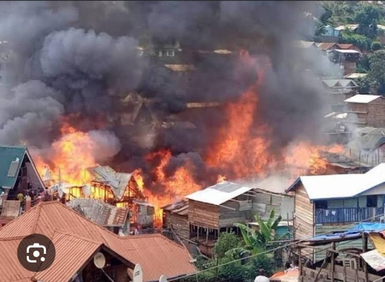 RDC : 15 ÉLÈVES MEURENT DANS UN INCENDIE À BUKAVU 1 RDC : 15 ÉLÈVES MEURENT DANS UN INCENDIE À BUKAVU