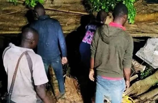 Côte d’Ivoire : un homme retrouvé mort au fond d’une fosse à Gagnoa 1 Côte d’Ivoire : un homme retrouvé mort au fond d’une fosse à Gagnoa