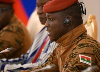 Burkina Faso : la peine de mort rétablie pour plusieurs crimes 2 Ibrahim Traoré, président du Burkina Faso, sur une photo officielle.